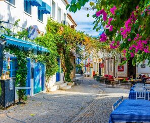 Çeşme-Alaçatı-İzmir-Urla-Bademler-Sığacık